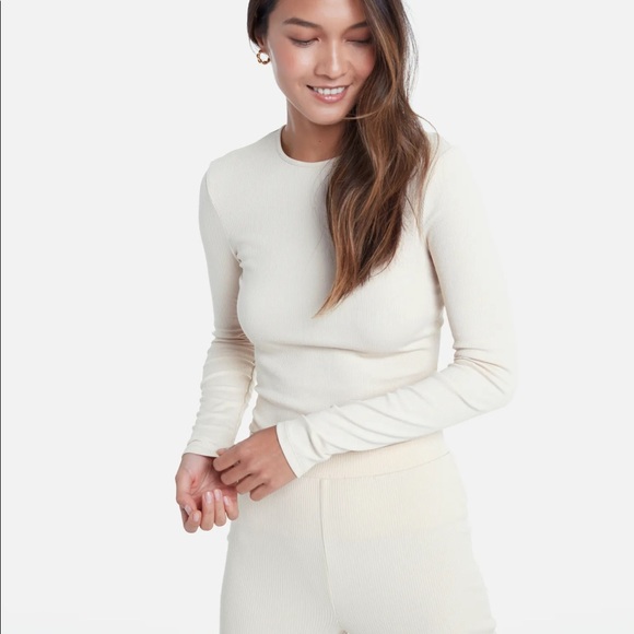 LETT two piece lounge wear - Picture 4 of 10